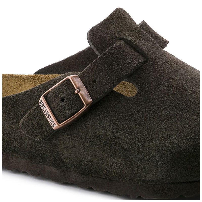 M/W Boston Soft Footbed Suede