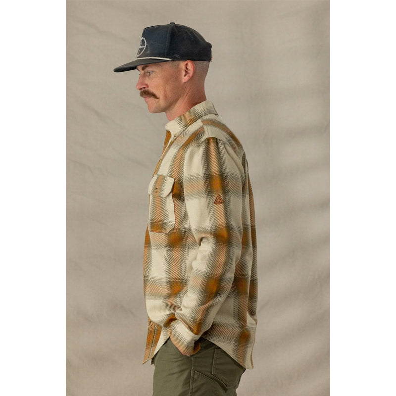 M Benchmark Field Flannel