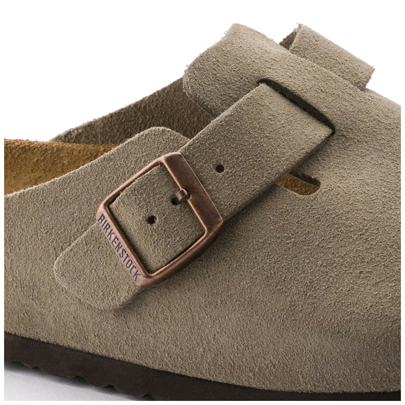 M/W Boston Soft Footbed Suede